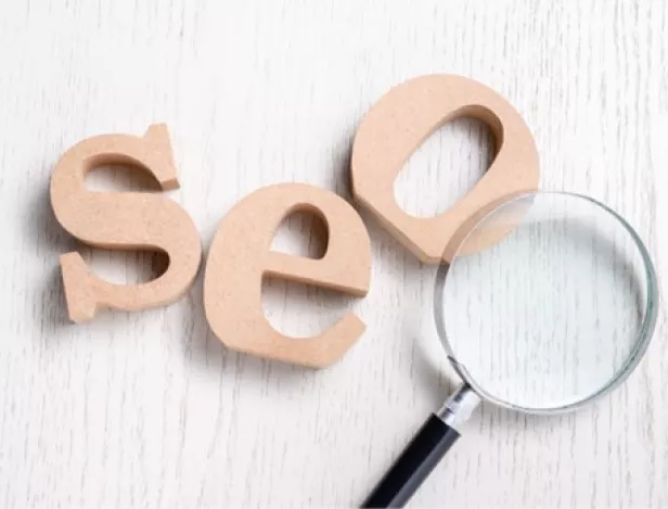 découvrez notre guide seo pratique, conçu pour vous aider à optimiser votre site web et à améliorer votre visibilité sur les moteurs de recherche. apprenez des stratégies efficaces, des techniques de référencement et des conseils d'experts pour attirer davantage de visiteurs et augmenter votre trafic organique.